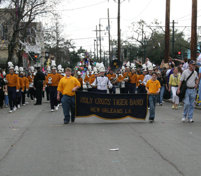 Krewe-of-Mid-City-Mardi-Gras-2008-New-Orleans-0165