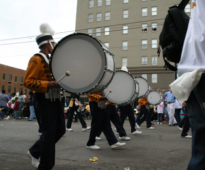 Krewe-of-Mid-City-Mardi-Gras-2008-New-Orleans-0173