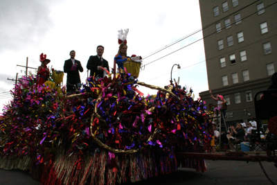 Krewe-of-Mid-City-Mardi-Gras-2008-New-Orleans-0183