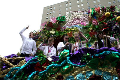 Krewe-of-Mid-City-Mardi-Gras-2008-New-Orleans-0199