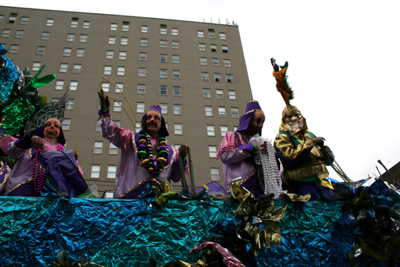 Krewe-of-Mid-City-Mardi-Gras-2008-New-Orleans-0206