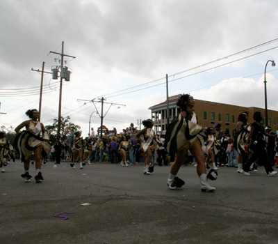 Krewe-of-Mid-City-Mardi-Gras-2008-New-Orleans-0243