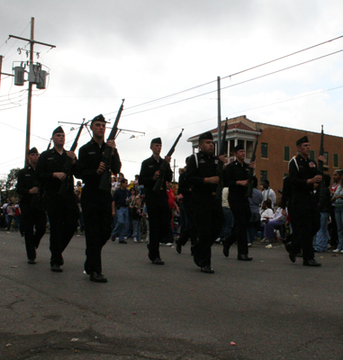 Krewe-of-Mid-City-Mardi-Gras-2008-New-Orleans-0259