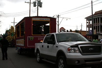 Krewe-of-Mid-City-Mardi-Gras-2008-New-Orleans-0266