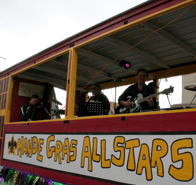 Krewe-of-Mid-City-Mardi-Gras-2008-New-Orleans-0268