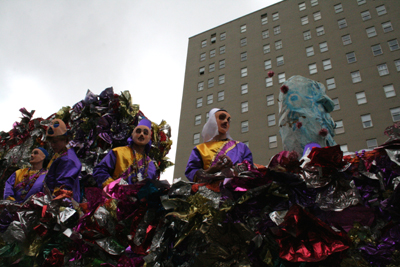 Krewe-of-Mid-City-Mardi-Gras-2008-New-Orleans-0289