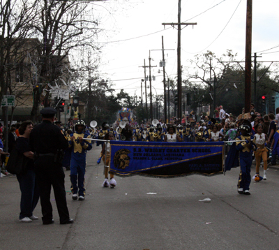 Krewe-of-Mid-City-Mardi-Gras-2008-New-Orleans-0312