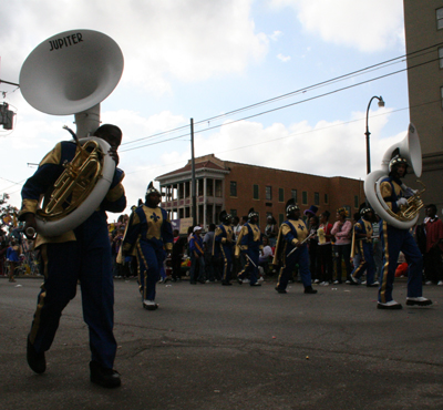 Krewe-of-Mid-City-Mardi-Gras-2008-New-Orleans-0324