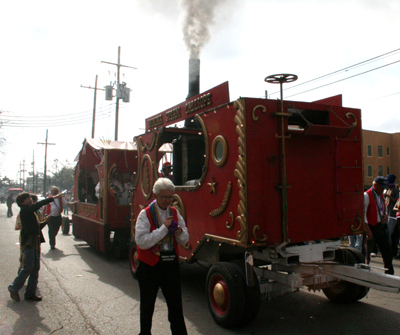 Krewe-of-Mid-City-Mardi-Gras-2008-New-Orleans-0356