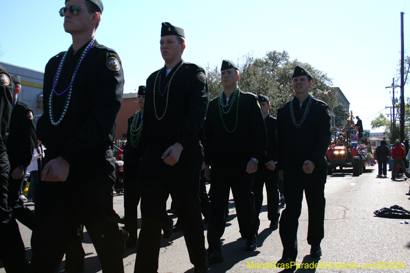 2009-Krewe-of-Mid-City-presents-Parrotheads-in-Paradise-Mardi-Gras-New-Orleans-0205