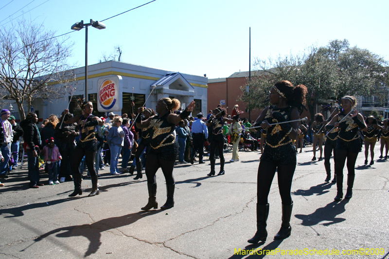 2009-Krewe-of-Mid-City-presents-Parrotheads-in-Paradise-Mardi-Gras-New-Orleans-0213