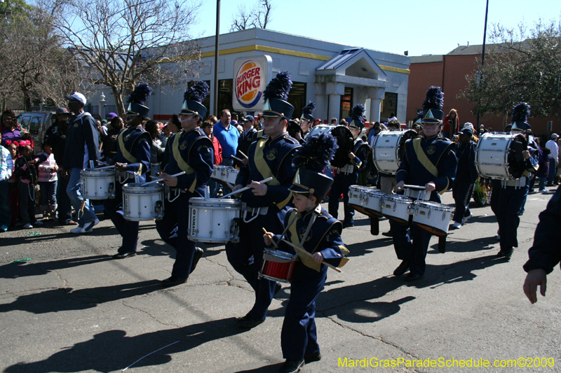 2009-Krewe-of-Mid-City-presents-Parrotheads-in-Paradise-Mardi-Gras-New-Orleans-0240