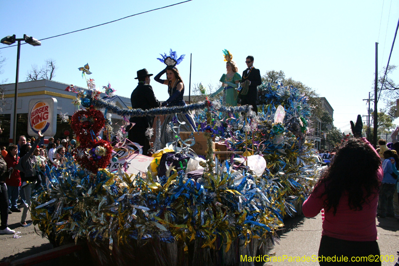 2009-Krewe-of-Mid-City-presents-Parrotheads-in-Paradise-Mardi-Gras-New-Orleans-0242