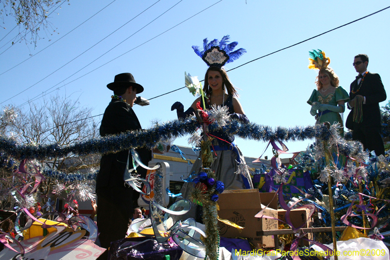 2009-Krewe-of-Mid-City-presents-Parrotheads-in-Paradise-Mardi-Gras-New-Orleans-0243