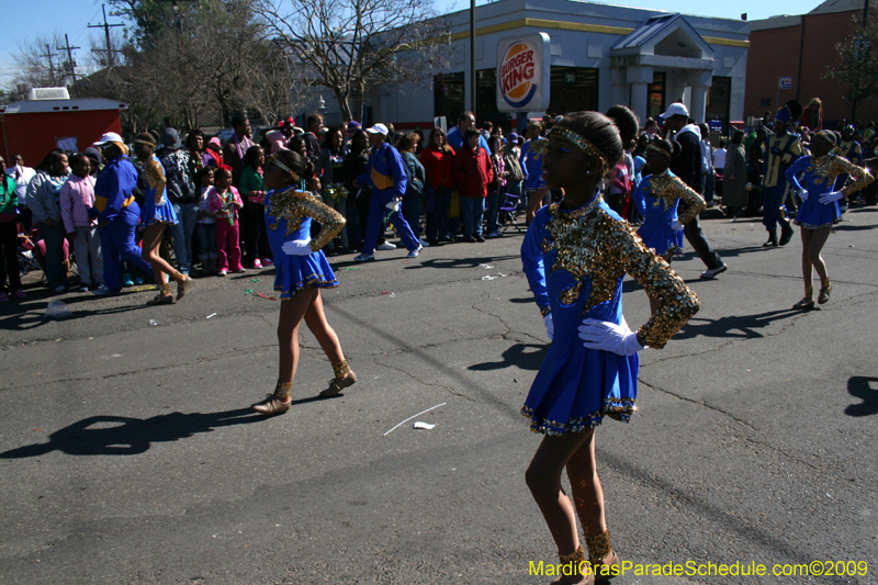 2009-Krewe-of-Mid-City-presents-Parrotheads-in-Paradise-Mardi-Gras-New-Orleans-0278