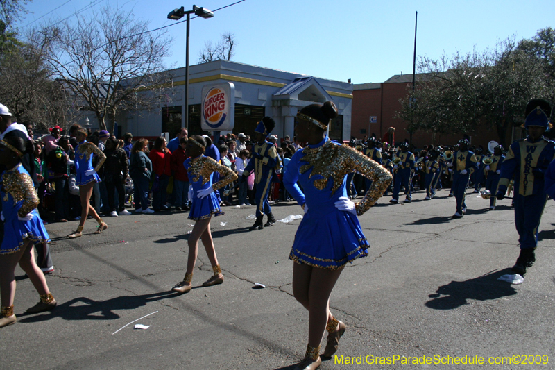 2009-Krewe-of-Mid-City-presents-Parrotheads-in-Paradise-Mardi-Gras-New-Orleans-0279