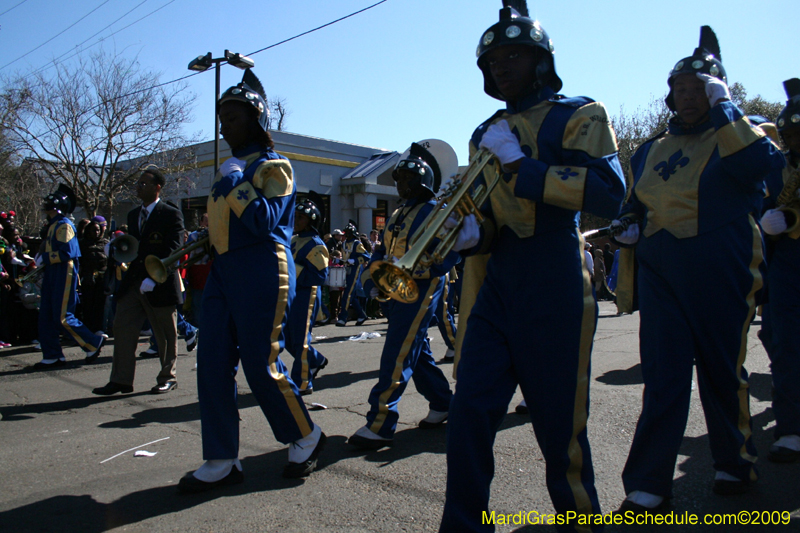 2009-Krewe-of-Mid-City-presents-Parrotheads-in-Paradise-Mardi-Gras-New-Orleans-0282