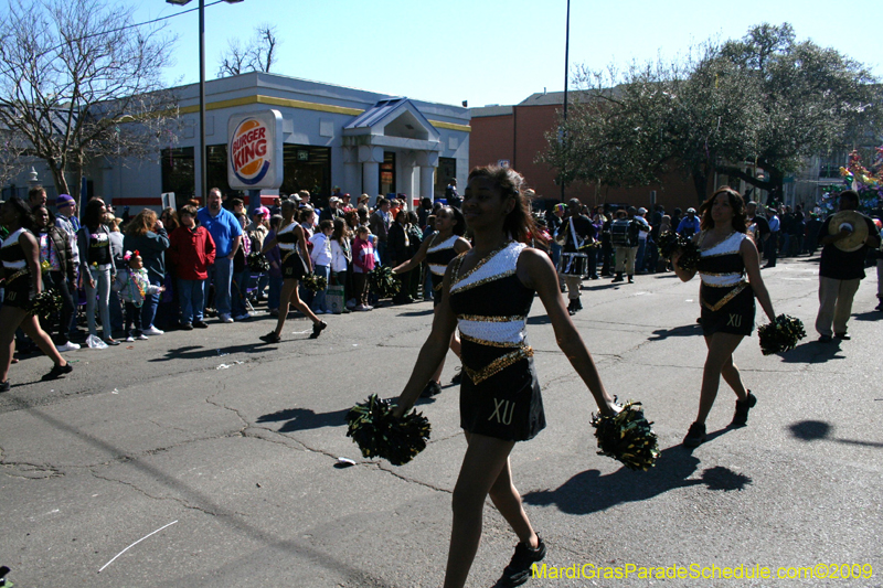 2009-Krewe-of-Mid-City-presents-Parrotheads-in-Paradise-Mardi-Gras-New-Orleans-0298