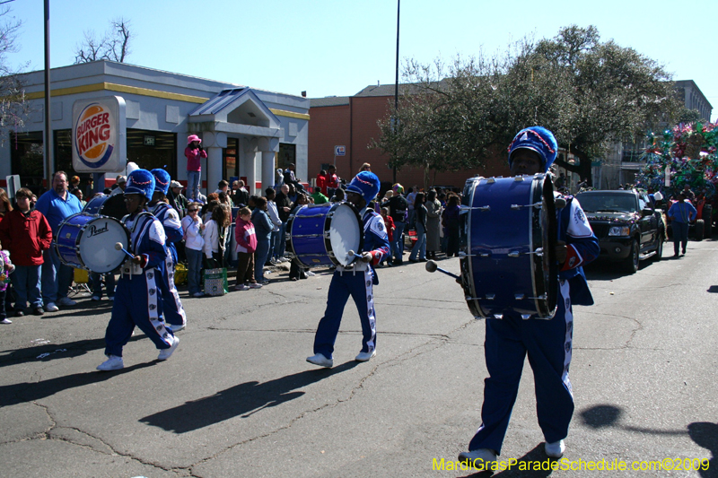 2009-Krewe-of-Mid-City-presents-Parrotheads-in-Paradise-Mardi-Gras-New-Orleans-0337