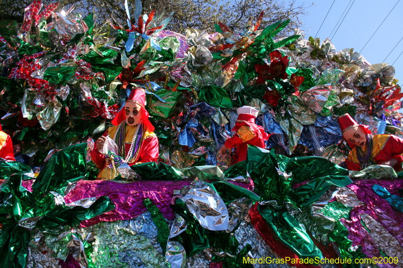 2009-Krewe-of-Mid-City-presents-Parrotheads-in-Paradise-Mardi-Gras-New-Orleans-0348