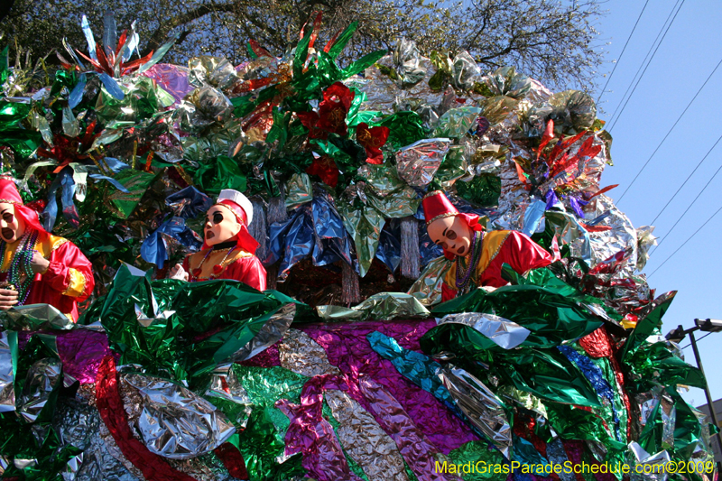 2009-Krewe-of-Mid-City-presents-Parrotheads-in-Paradise-Mardi-Gras-New-Orleans-0349