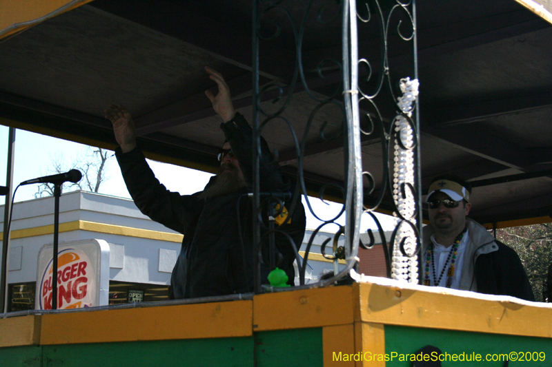 2009-Krewe-of-Mid-City-presents-Parrotheads-in-Paradise-Mardi-Gras-New-Orleans-0353