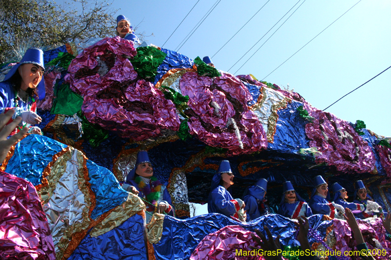 2009-Krewe-of-Mid-City-presents-Parrotheads-in-Paradise-Mardi-Gras-New-Orleans-0361