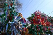 2009-Krewe-of-Mid-City-presents-Parrotheads-in-Paradise-Mardi-Gras-New-Orleans-0344