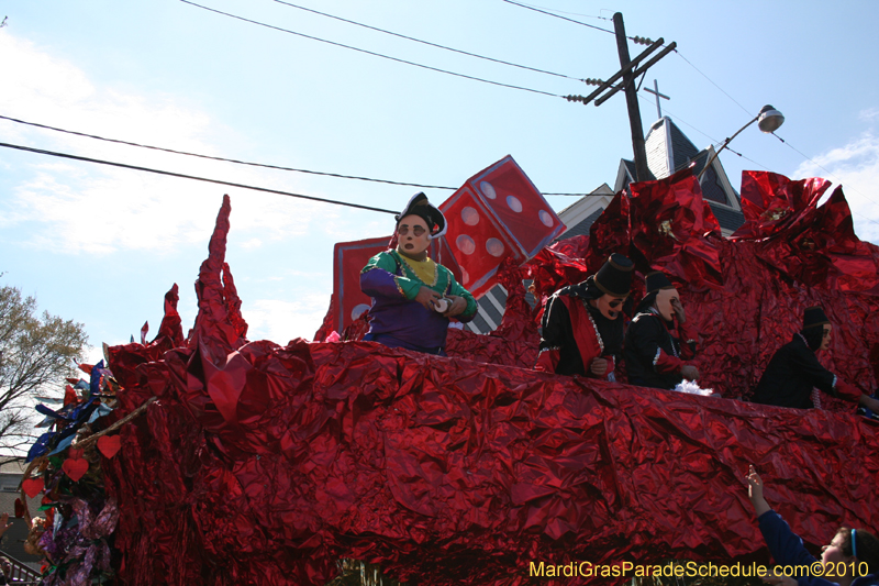 Krewe-of-Mid-City-2010-Mardi-Gras-New-Orleans-Carnival-9107