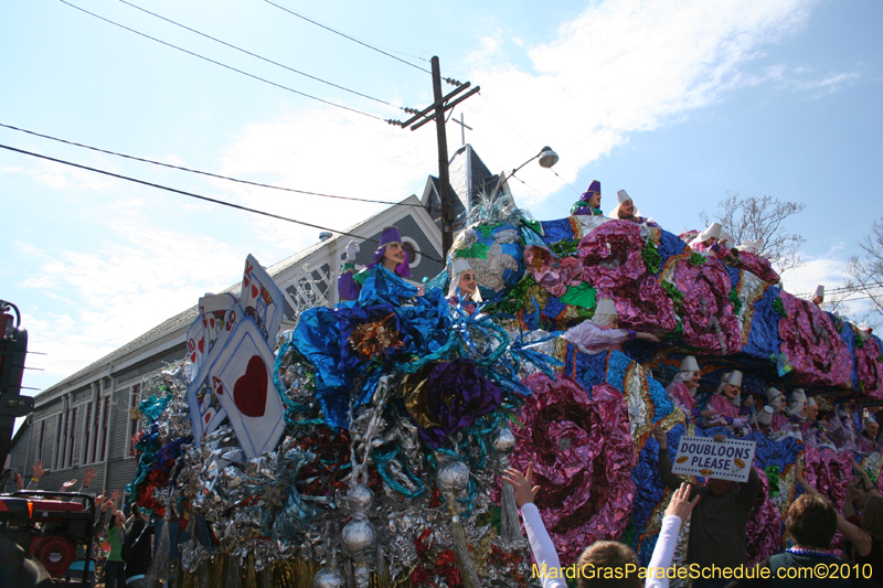 Krewe-of-Mid-City-2010-Mardi-Gras-New-Orleans-Carnival-9154