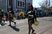 Krewe-of-Mid-City-2010-Mardi-Gras-New-Orleans-Carnival-9137