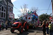 Krewe-of-Mid-City-2010-Mardi-Gras-New-Orleans-Carnival-9153