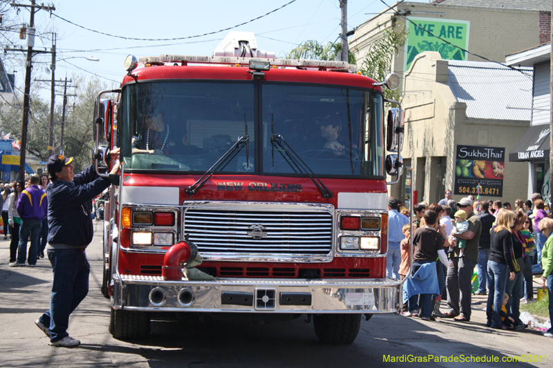 Krewe-of-Mid-City-2011-0319