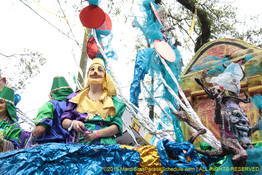 Krewe-of-Mid-City-2019-008139