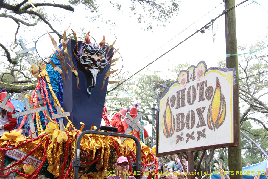 Krewe-of-Mid-City-2019-008144