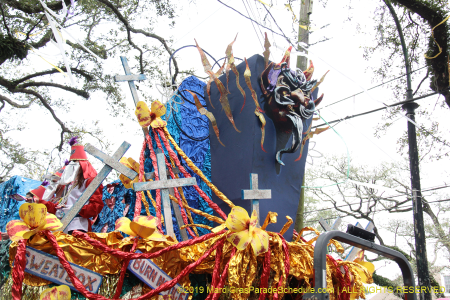 Krewe-of-Mid-City-2019-008145