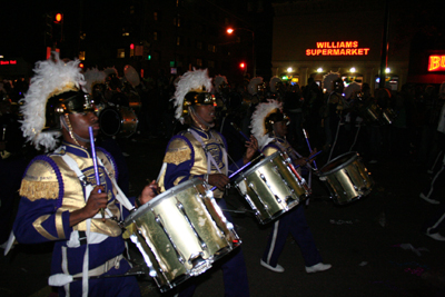 Krewe-of-Muses-2008-Mardi-Gras-New-Orleans-0938