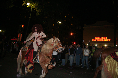 Krewe-of-Muses-2008-Mardi-Gras-New-Orleans-0946