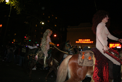 Krewe-of-Muses-2008-Mardi-Gras-New-Orleans-0947