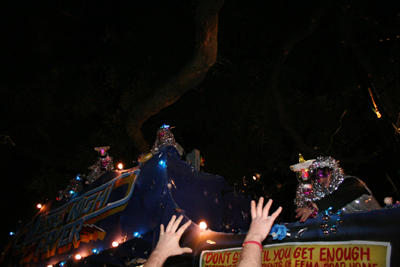 Krewe-of-Muses-2008-Mardi-Gras-New-Orleans-0960