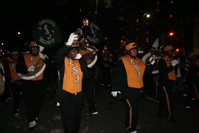 Krewe-of-Muses-2008-Mardi-Gras-New-Orleans-1023