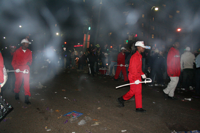 Krewe-of-Muses-2008-Mardi-Gras-New-Orleans-1051