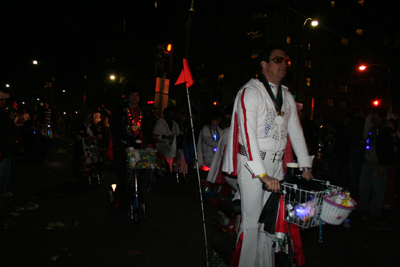 Krewe-of-Muses-2008-Mardi-Gras-New-Orleans-1095