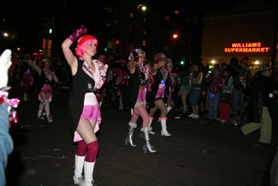 Krewe-of-Muses-2008-Mardi-Gras-New-Orleans-1138