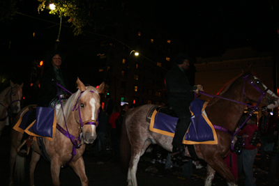 Krewe-of-Muses-2008-Mardi-Gras-New-Orleans-1154