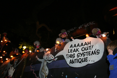 Krewe-of-Muses-2008-Mardi-Gras-New-Orleans-1252