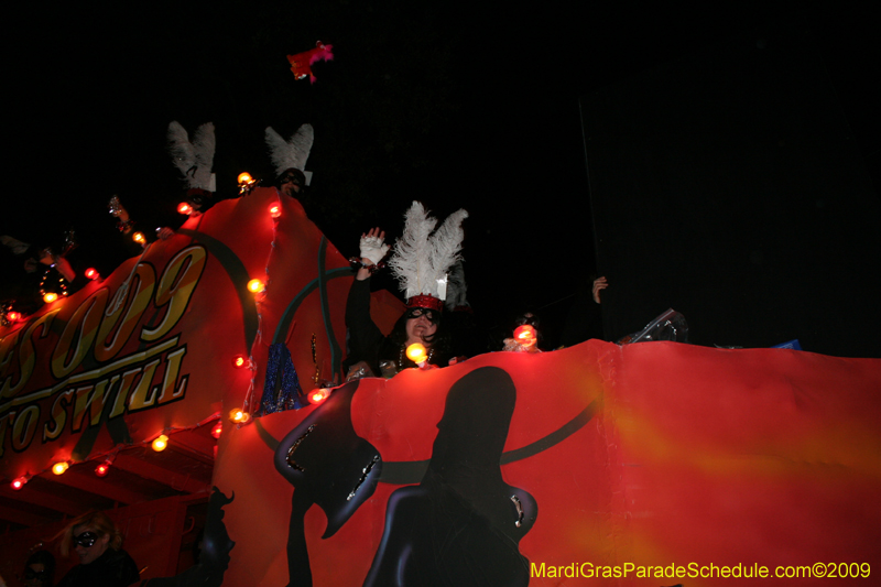 2009-Krewe-of-Muses-New-Orleans-Mardi-Gras-0575