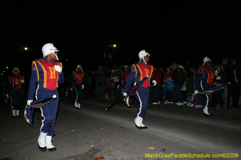 2009-Krewe-of-Muses-New-Orleans-Mardi-Gras-0583