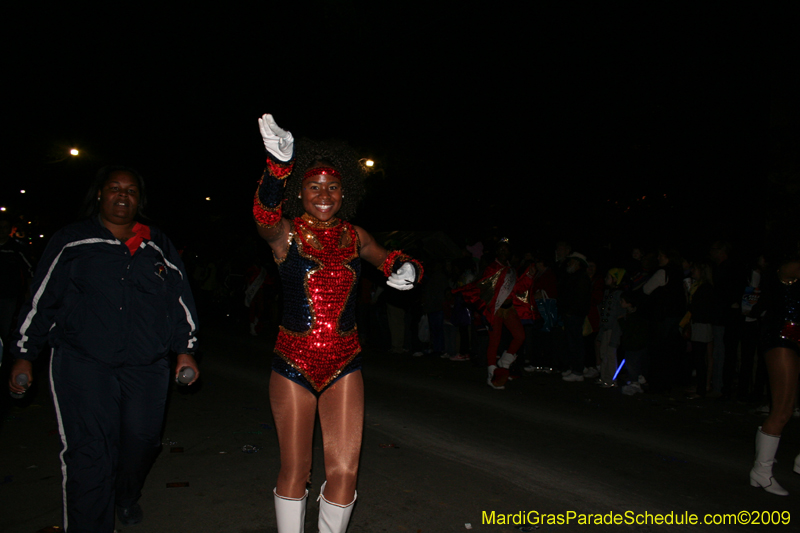 2009-Krewe-of-Muses-New-Orleans-Mardi-Gras-0595