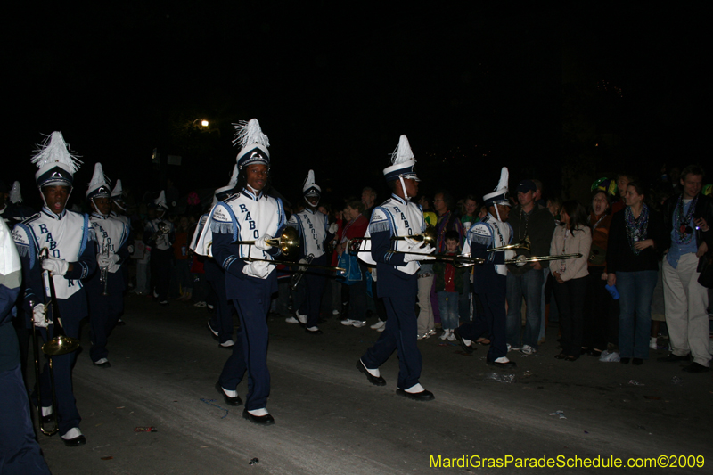 2009-Krewe-of-Muses-New-Orleans-Mardi-Gras-0631